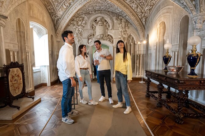 Sintra & Cabo da Roca 4WD Tour with Pena Palace Visit - Starting at Praça do Marquês de Pombal: easy Lisbon logistics