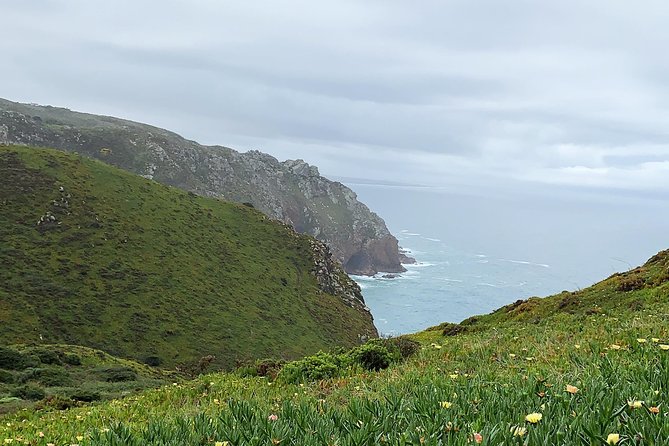 Sintra, Cabo da Roca and Cascais Private Tour - Half Day - Cabo da Roca: Europe’s western edge, minus the calm when fog rolls in