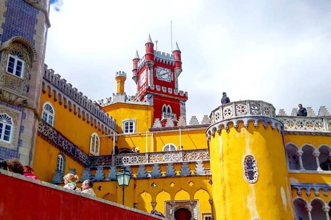 Sintra Cabo da Roca Cascais Estoril Private Tour - Estoril’s Casino-Era Allure and the WWII Bond Connection