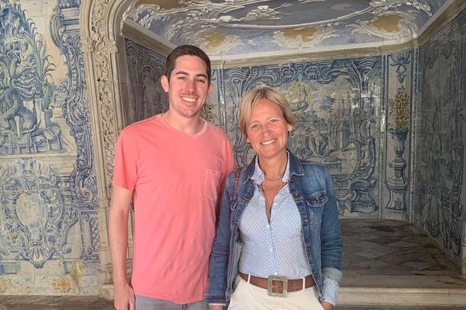 Sintra & Cascais experience tailored private tour (half day) - Sintra’s Historic Center Walk and the Travesseiro Stop