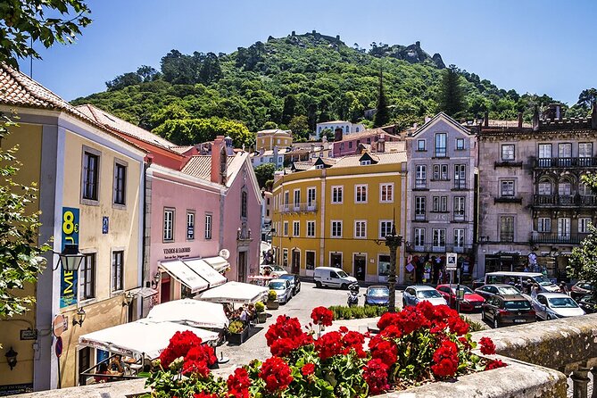 Sintra & Cascais Full Day - Private Tour in Classic Car - Who should book this private Sintra and Cascais classic-car day