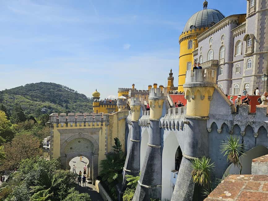 Sintra & Cascais: Tour With Portuguese Souvenir Shopping - A smooth day from Lisbon to Sintra and Cascais