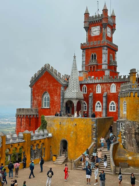 Sintra & Cascais: Tour With Portuguese Souvenir Shopping - The guide makes the day: Hossain, Alam, and Neel