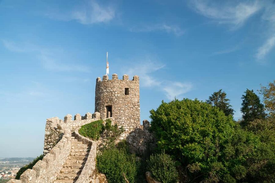 Sintra & Cascais: Tour With Portuguese Souvenir Shopping - Logistics that matter: private group pacing and entrances