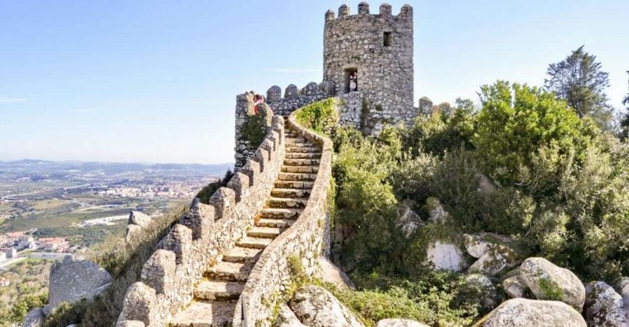 Sintra: Castle of the Moors Skip-the-Line Ticket+Audio Guide - Moorish Castle with audio: what makes this visit worth your time