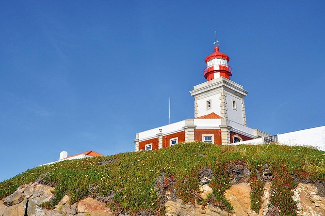 Sintra Deluxe from Lisbon with Pena Palace ticket - What the multi-language narration changes for you