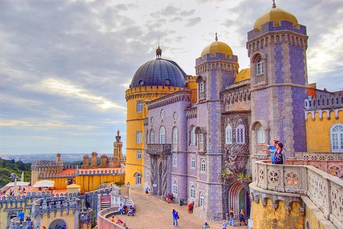 Sintra EXCLUSIVE Private Day Trip by Car with a Private Guide - Capuchos Convent: rock-carved quiet