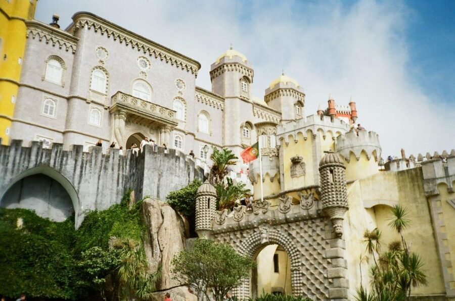 Sintra: Full Day guided tours by Van with Local guide - Why This Full-Day Van Tour Works for Sintra (and Not Just Lisbon)