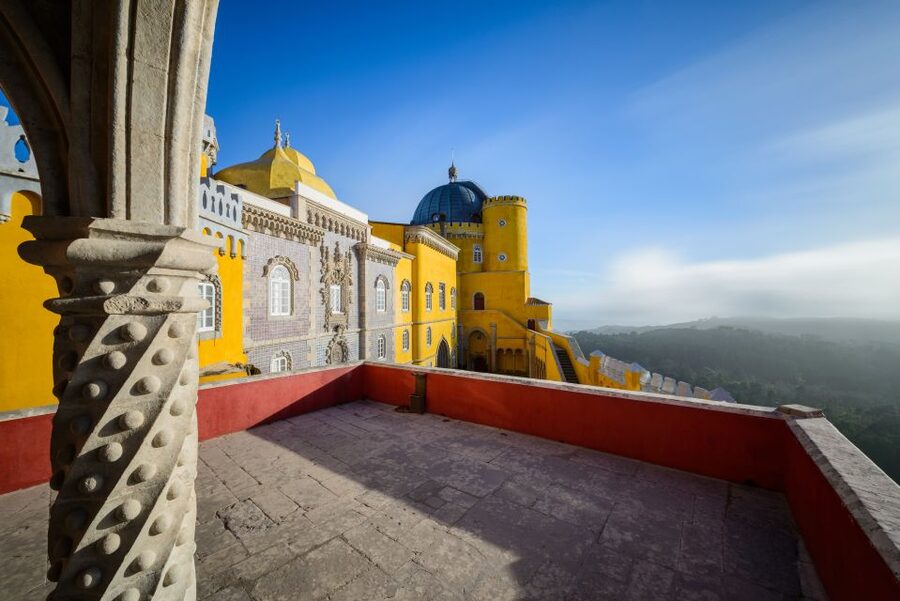Sintra: Full-Day Tour from Lisbon with Wine Tasting - Moorish Castle First: A Big-View Warmup for Pena