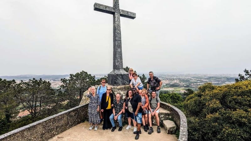 Sintra Hike: Past palaces and hidden paths. - Back in Sintra: Pastries or a Real Meal