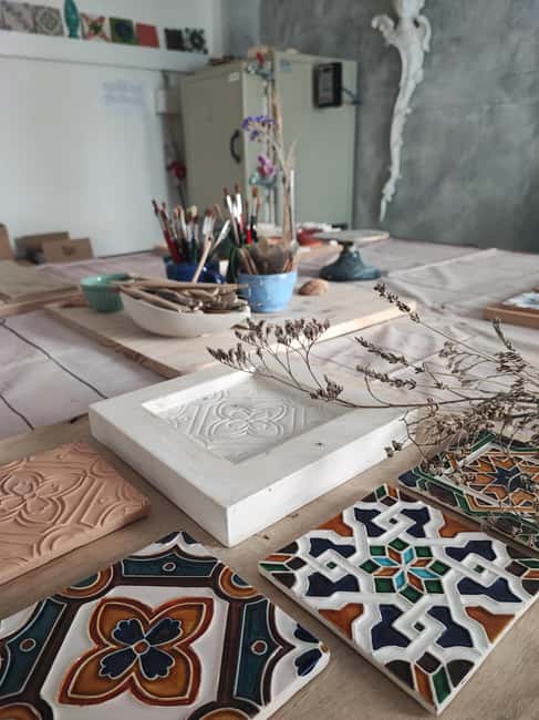 Sintra: Hispanic Moorish Tile Workshop - Your 3–5 pm studio session at Estudio Lazuli