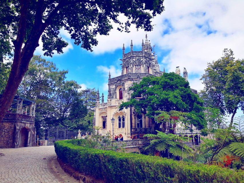 Sintra: Immersive Guided Walking Tour w/ Quinta da Regaleira - Key highlights at a glance