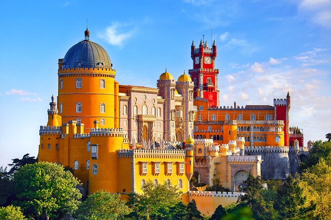 Sintra & Lisbon Highlights, Small-group tour - Pena Park, Gardens, and the Hill Up to Romanticism