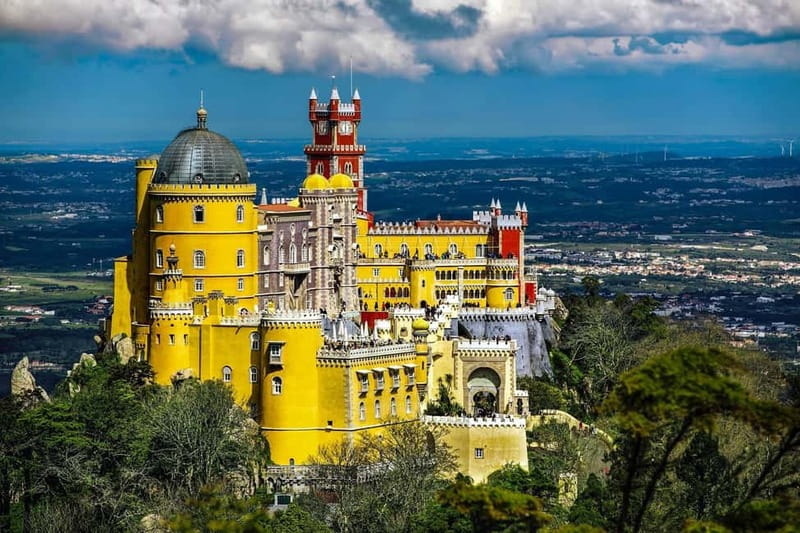 Sintra Magic & Coastal Wonders: Private Day Trip from Lisbon - A Private Door-to-Door Day in Lisbon’s Shadow