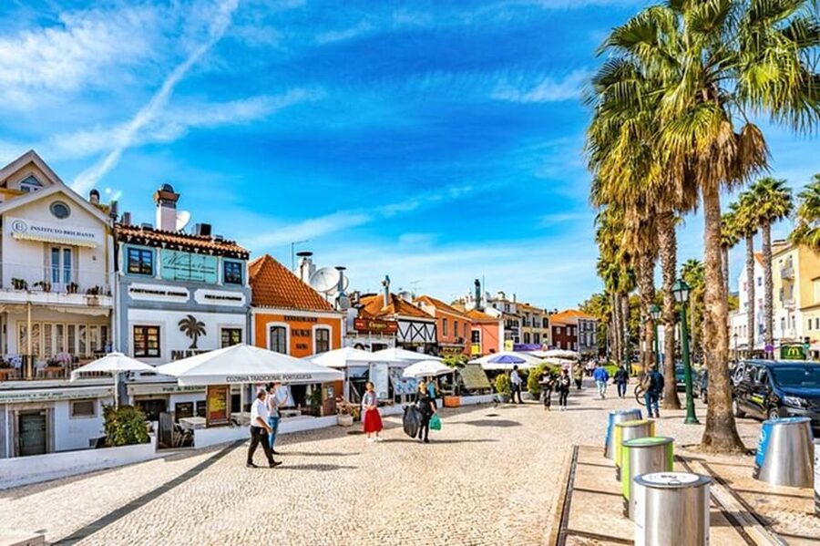 Sintra Magic & Coastal Wonders: Private Day Trip from Lisbon - Quick Tips Before You Go: Shoes, Timing, and Ticket Reality