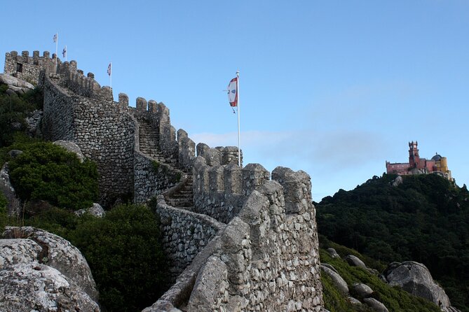 Sintra or Cascais Half-day Private Tour - The real portuguese essence! - Stop 5: Cascais seaside swagger and the Mouth of Inferno