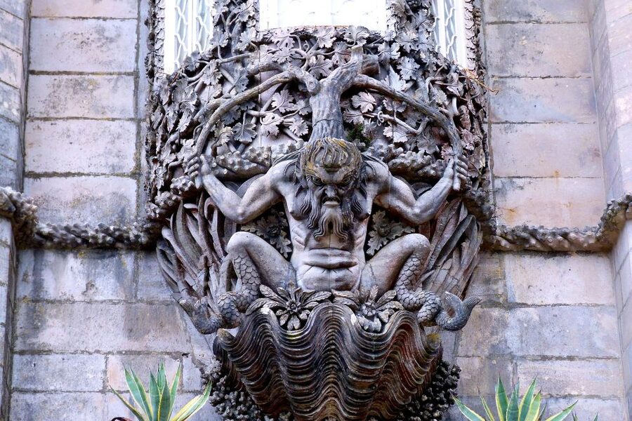 Sintra Palaces and Cascais Magical Experience Private Tour - Cascais and Estoril along the sea: photo stops with real payoff