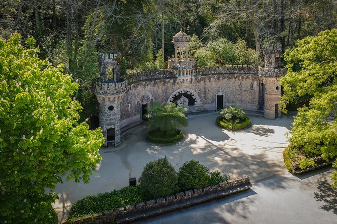 Sintra Palaces Full Day Private Tour from Lisbon - Castelo dos Mouros: Views First, Then the Walk