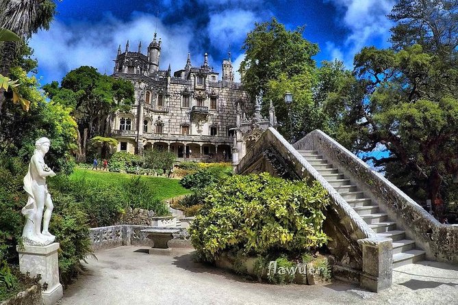 Sintra, Pena Palace and Quinta da Regaleira from Lisbon - Sintra Town Time: Pastel Streets and Quick Views