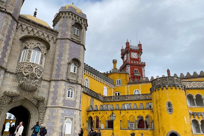 Sintra, Pena Palace, Cabo da Roca, Cascais Day Trip from Lisbon - Sintra Village: Getting Oriented Before the Palace Whirl