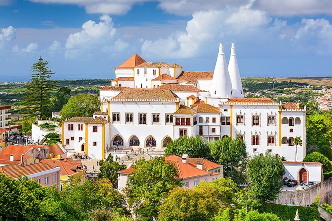 Sintra, Pena Palace, Cabo da Roca, Cascais Day Trip from Lisbon - Gardens and Timing: The Tradeoff in a Full-Day Pack