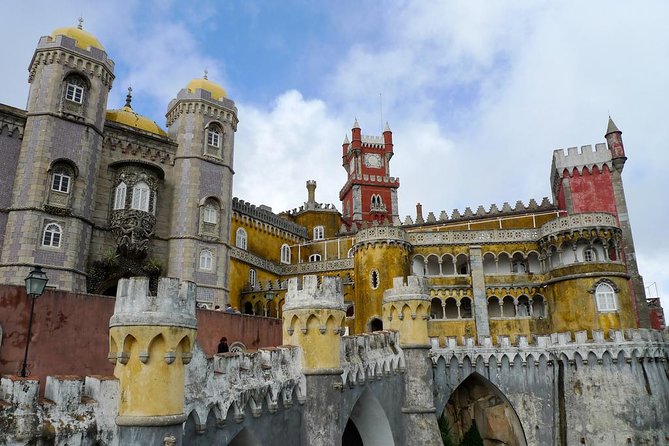 Sintra, Pena Palace, Cabo Roca, Cascais Small Group from Lisbon - Cascais Bay and the old fisherman village: coast charm without the long commute
