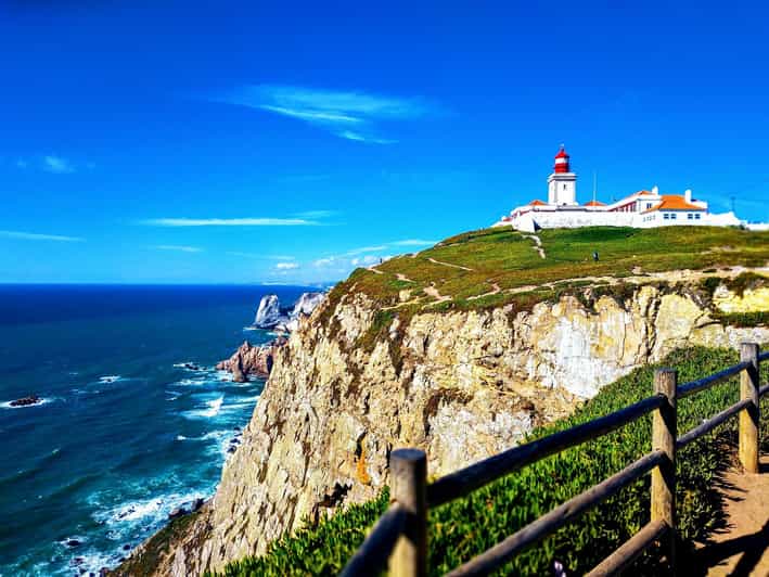 Sintra Polski Przewodnik+Pena Palce + Cabo da Roca + Cascais - Sintra Old Town Free Time: Coffee, Streets, and Quick Local Choices