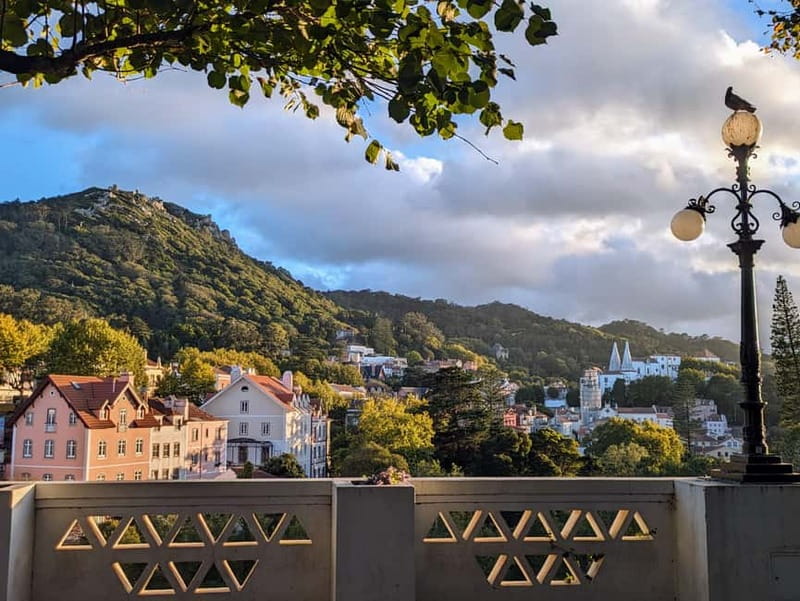 Sintra: Private Half-Day Classic Car or Electric Jeep Tour - Pena Palace: the iconic stop with a timing advantage
