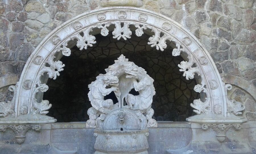 Sintra: Quinta da Regaleira Entry Ticket and Guided Tour - What to Bring (and What to Skip)