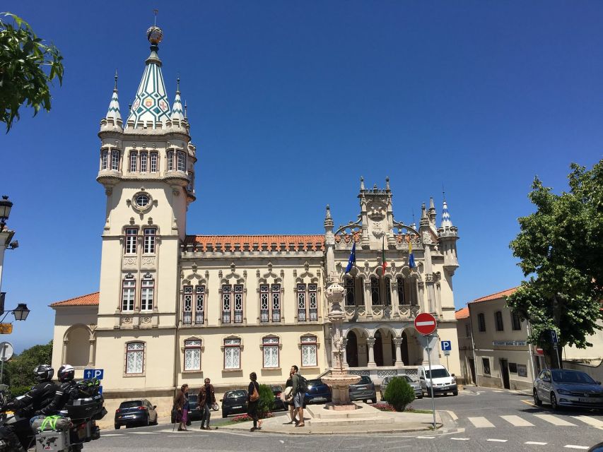 Sintra: -Sintra Sightseeing Tour With Tuk Tuk (1hr) - Castle of the Moors: Read the Views, Then Look at the Stones