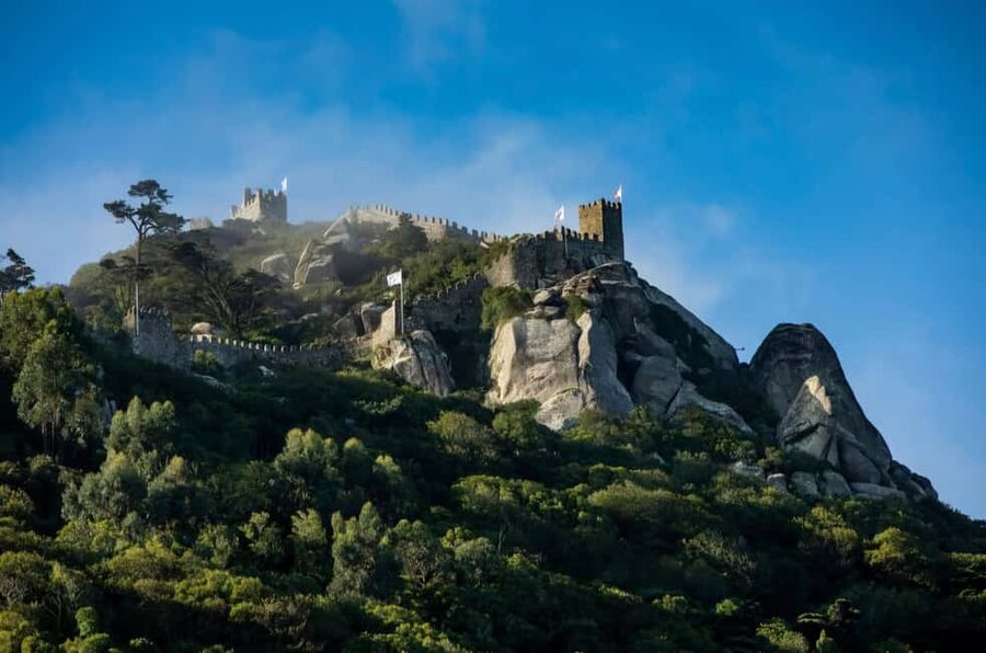 Sintra Small Group: Pena Palace, Moorish Castle & Cascais - Why this Sintra day feels calmer than big-bus tours