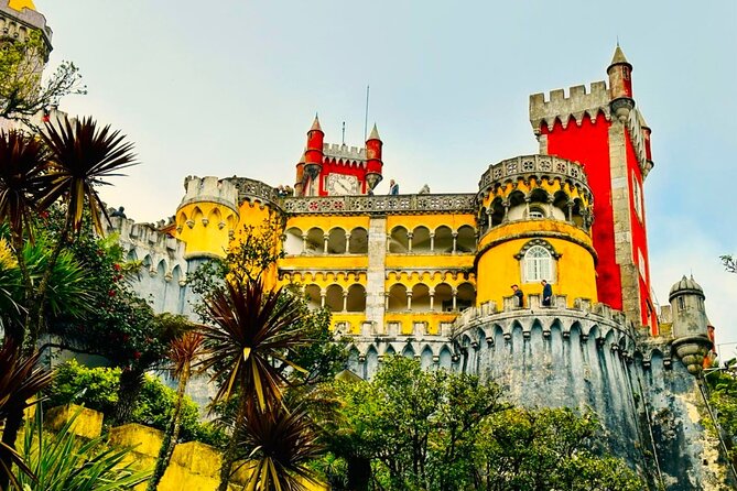 Sintra Splendor and Cascais Coastline Full Day Private Tour - Price and value: what $141.95 buys (and what costs extra)