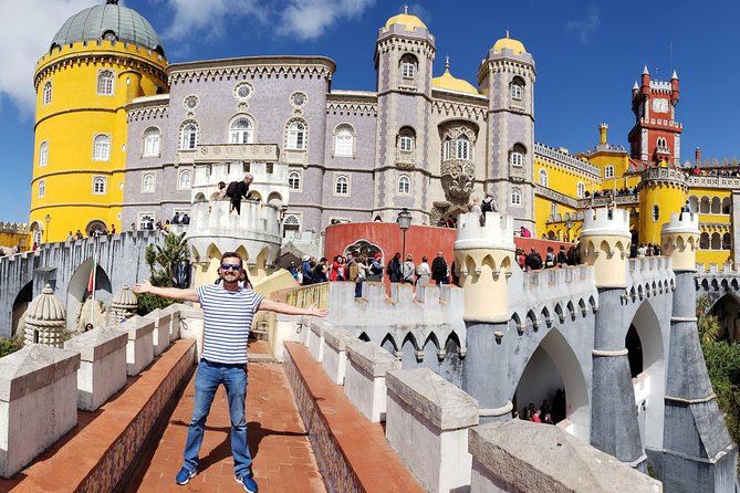 Sintra to Cascais: 2 Palaces, 4 Sites, Small Group 10 Hour Tour - Stop 5: Lunch in the Praia Das Macas area (about 1h 30m, lunch not included)