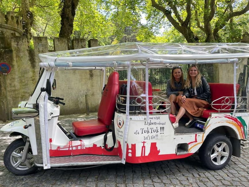 Sintra Tour: Palaces and Dream Landscapes in Tuk Tuk - The Tuk Tuk Advantage for Palace Days