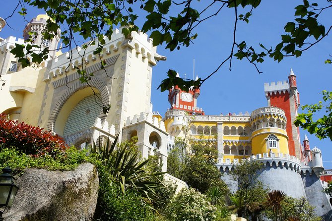 Sintra Tour Tailor-Made (Personalized) - Azenhas do Mar: cliffside houses and rock-cut swimming pools