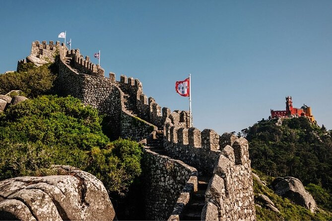Sintra Tours - Cabo da Roca: where the day turns from castles to cliffs