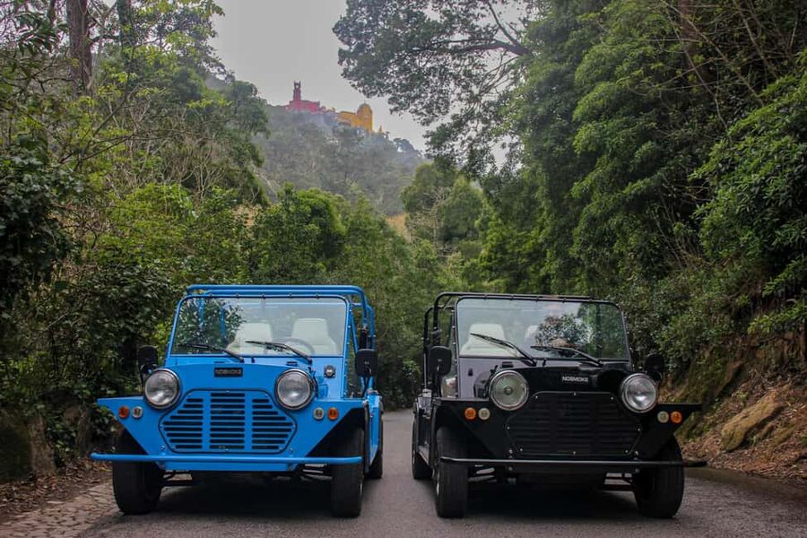 Sintra: Vintage electric Tuk Tuk tour, Pena Palace 4/5 hours - Biester Palace and Park: a short outside look with time to reset