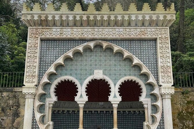 Sintra Walking Tour: Romantic Village & Palaces - Guide quality in this tour: why names like Stephanie and Julio matter