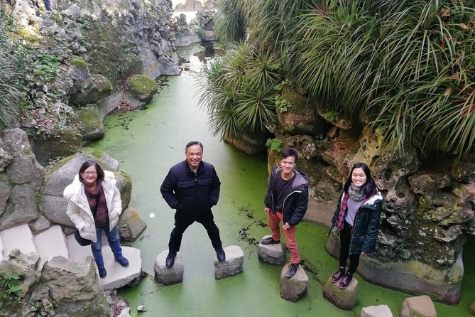 Sintra Walking Tour - The Portuguese Fairytale - Meeting at 11:00 and using a mobile ticket without stress