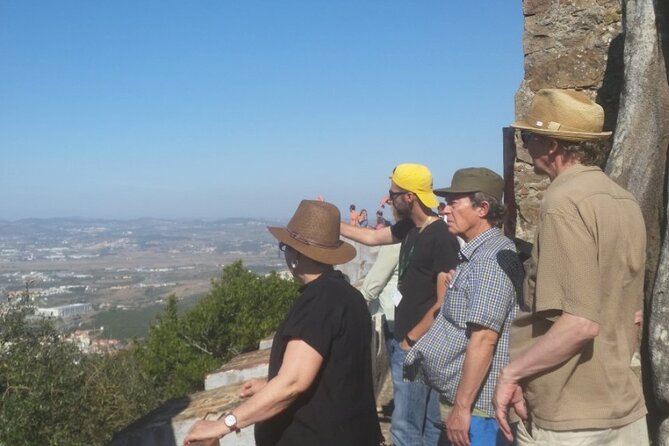 Sintra walking tour - Stop 1: Castelo dos Mouros (Moorish Castle) and optional wall time