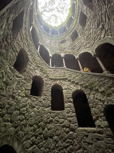 Sintra with a guide: Pena, Regaleira, Roca and Cascais - Lisbon pickup and transport: comfortable, but not a bus tour