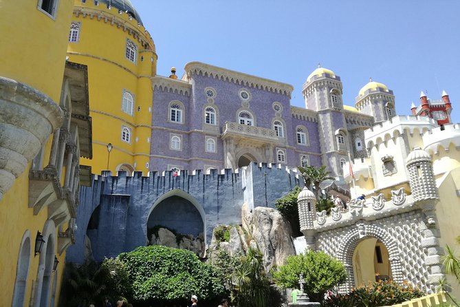 Small group tour Romantic Sintra & amazing Cabo da Roca & Cascais - from Cascais - Sintra UNESCO Center: old town time for pastries and souvenirs