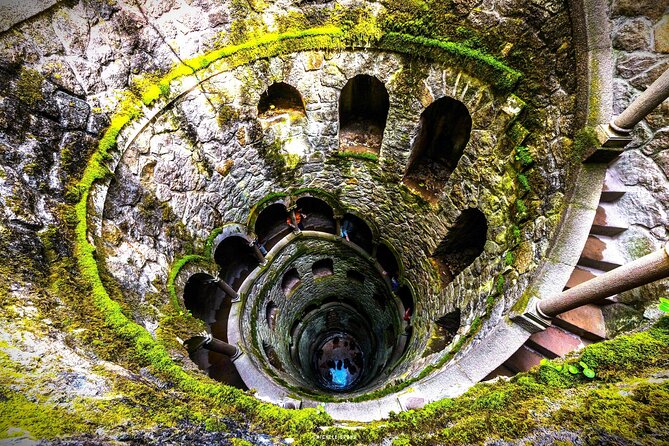 Small-Group Tour to Sintra , Pena Palace , Regaleira & Cascais - Key points before you go