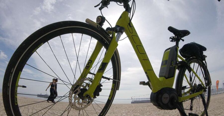 South Lisbon: 3-Hour Christ the King Electric Bike Tour - Key moments that make this tour worth your time