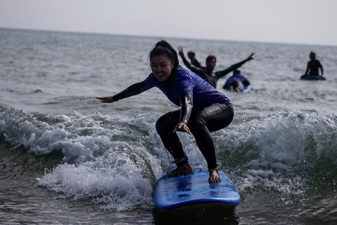 Surf Experience in Cascais - A 2-hour surf lesson in Cascais that actually gets you on the board
