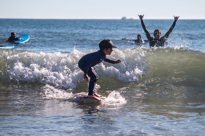 Surf Experience in Cascais - Instructors make the difference: Gustavo, Ricardo, and Antonio