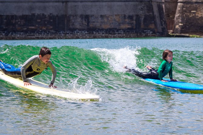 Surf Lesson - Stand-Up Technique Before the Waves: How They Teach You to Progress