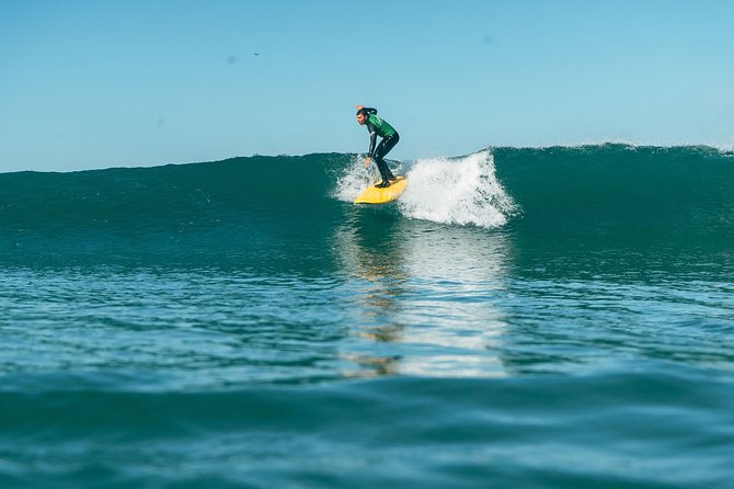 Surf Lesson in Lisbon - The surf experience - Coaching quality: the names you will hear and the style that works