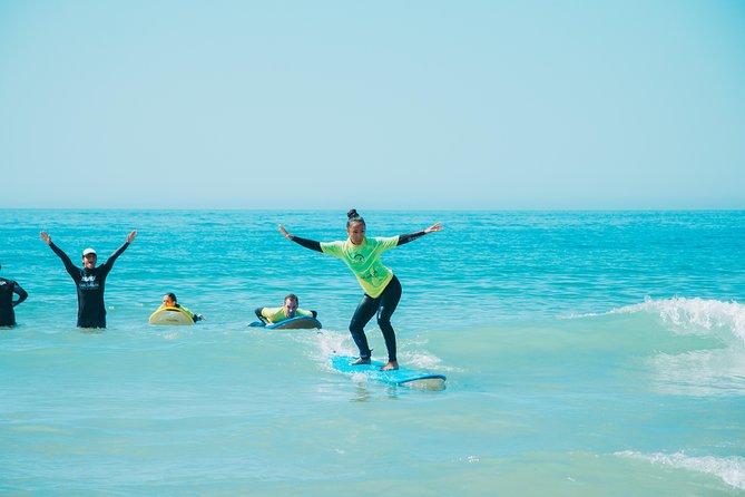 Surf Lesson on Praia de Carcavelos - FAQ