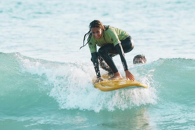 Surf Lesson on the Lisbon Coast - Equipment Comfort vs. the Van Setup: The Trade-Off